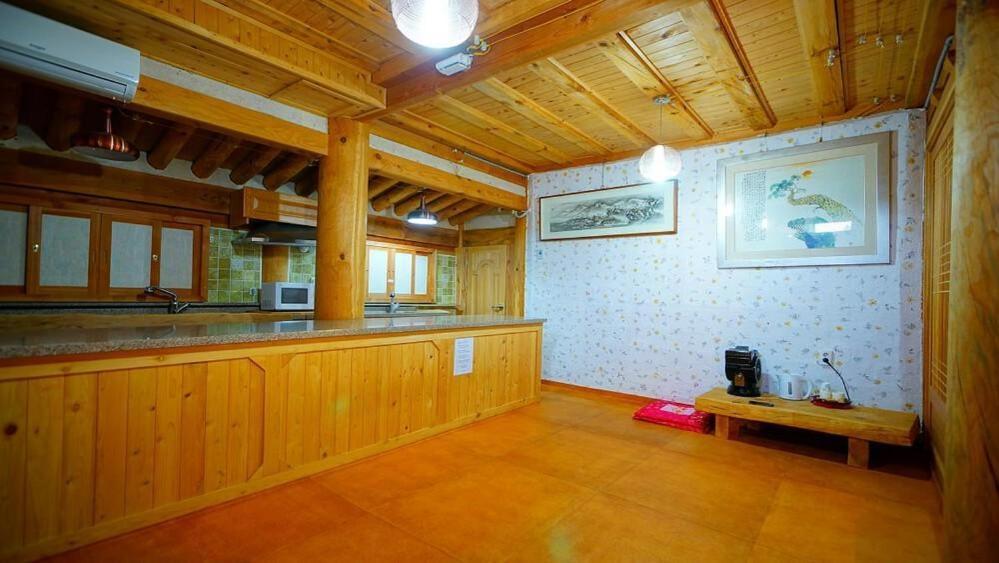 Kumwondang Jeonju Hanokstay Esterno foto