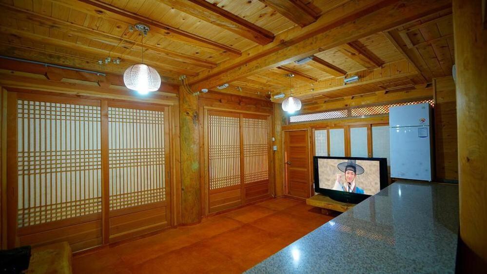 Kumwondang Jeonju Hanokstay Esterno foto
